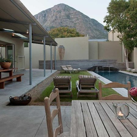 Mosselberg On Grotto Beach Hermanus Exterior photo