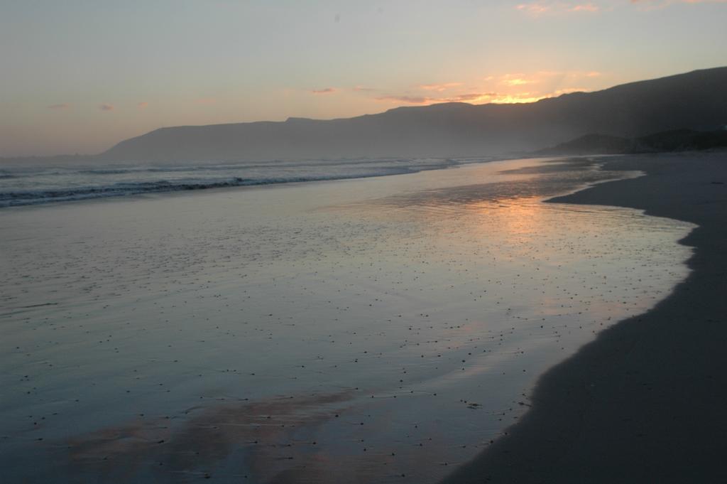 Mosselberg On Grotto Beach Hermanus Exterior photo